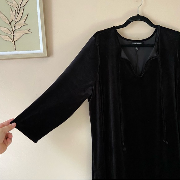 Lane Bryant• black velvet vneckline midi length dress 3/4 sleeve size 20 - Picture 3 of 13
